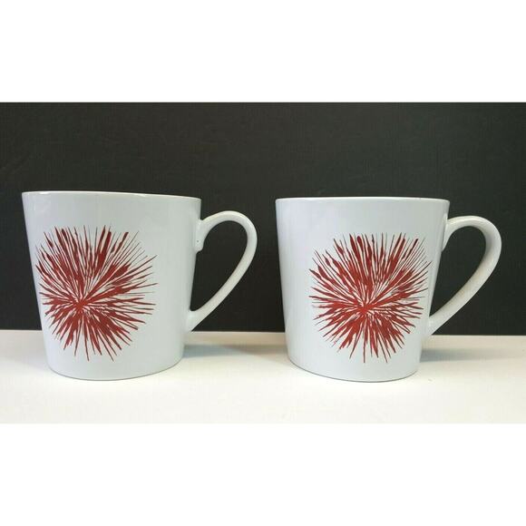 Pair Starbucks Coffee Mugs Cups Red Starburst Fireworks 2014 17.8 fluid oz 525ml - Picture 1 of 7
